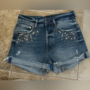 Embellished Denim Women Shorts, size 8, EUC, high waist